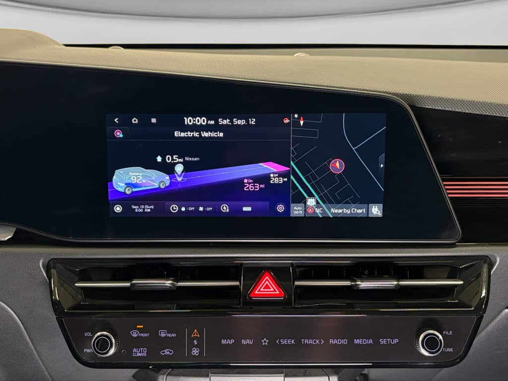 2023 Kia Niro EV view 12