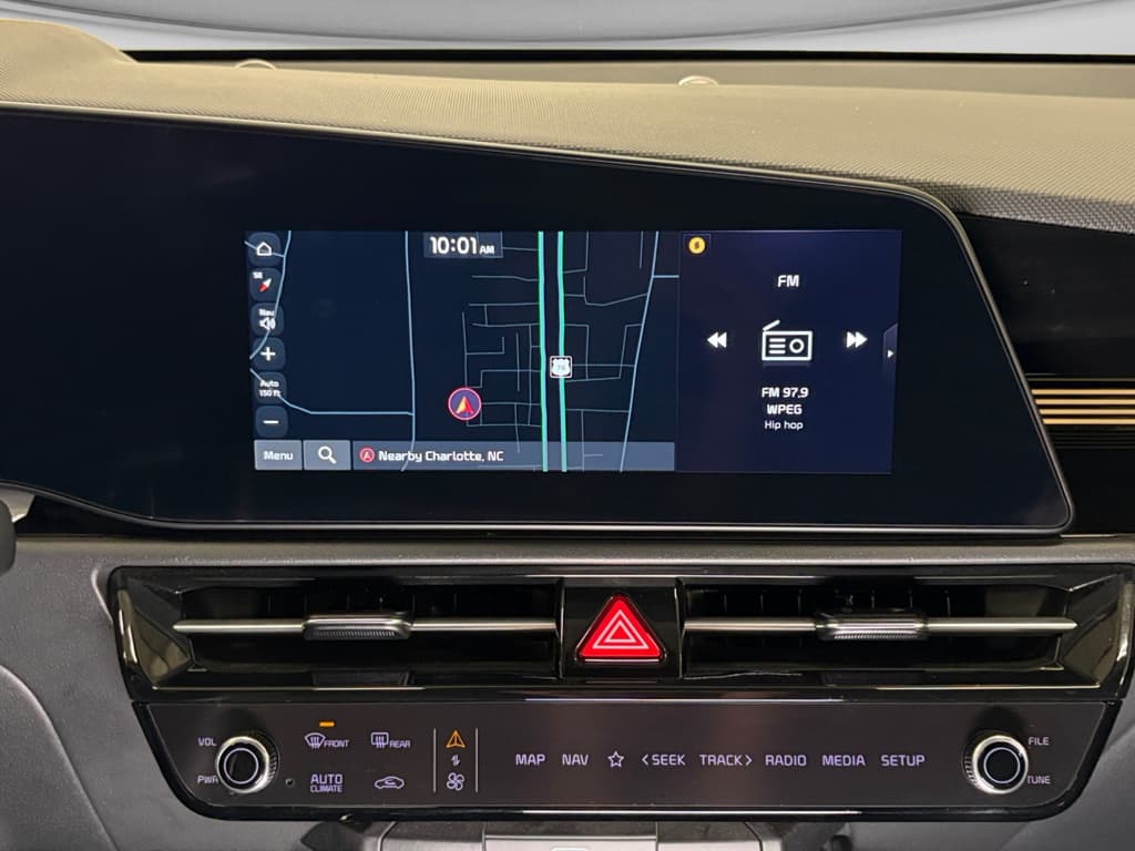 2023 Kia Niro EV view 9