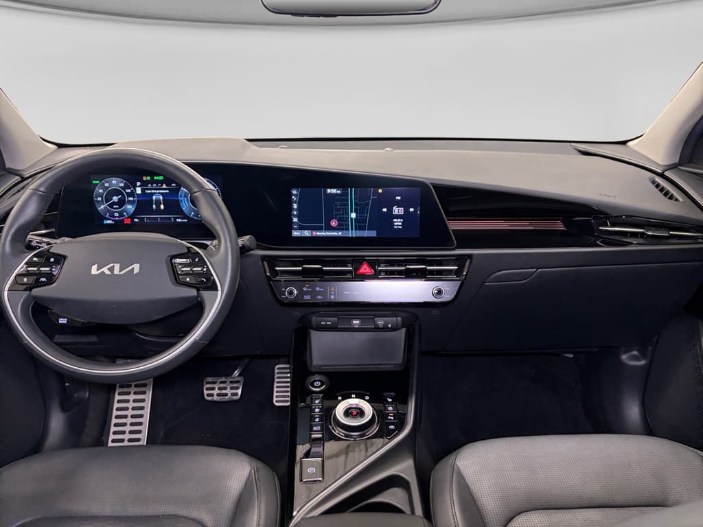 2023 Kia Niro EV view 15