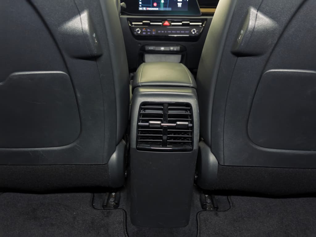 2023 Kia Niro EV view 20