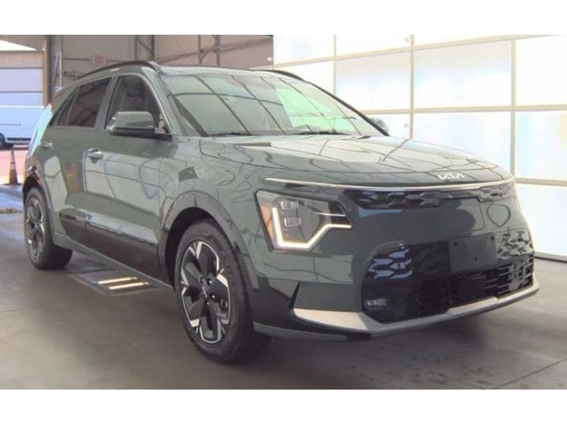 2023 Kia Niro EV view 2
