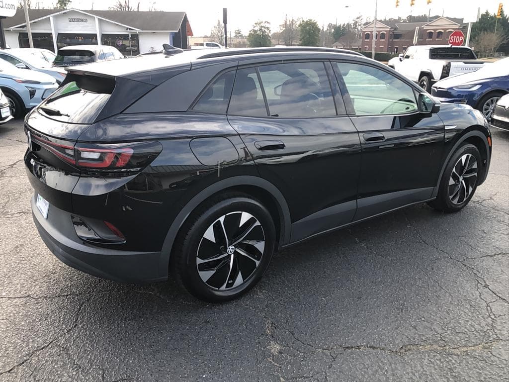 2021 Volkswagen ID.4 view 3