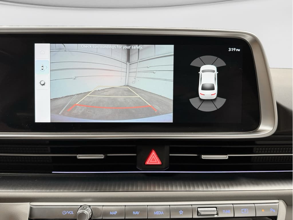 2023 Hyundai IONIQ 6 view 13