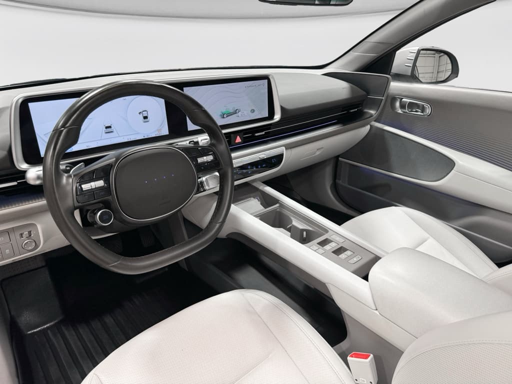 2023 Hyundai IONIQ 6 view 17