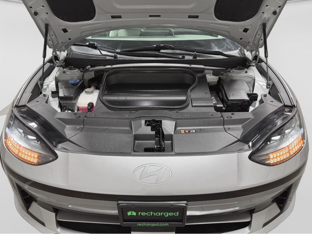 2023 Hyundai IONIQ 6 view 25