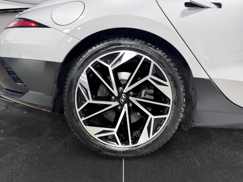 2023 Hyundai IONIQ 6 view 35