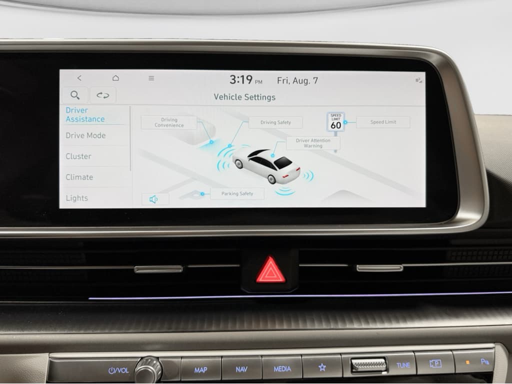 2023 Hyundai IONIQ 6 view 10