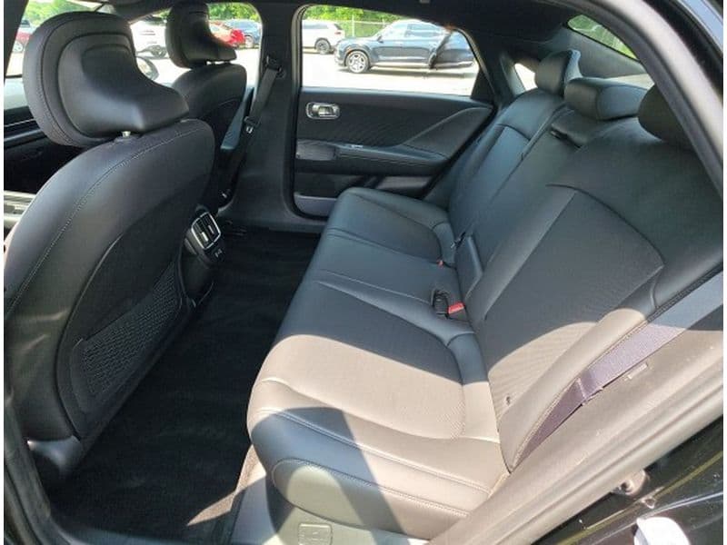 2023 Hyundai IONIQ 6 view 6