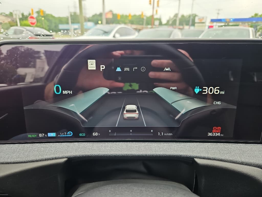 2022 Kia EV6 view 19