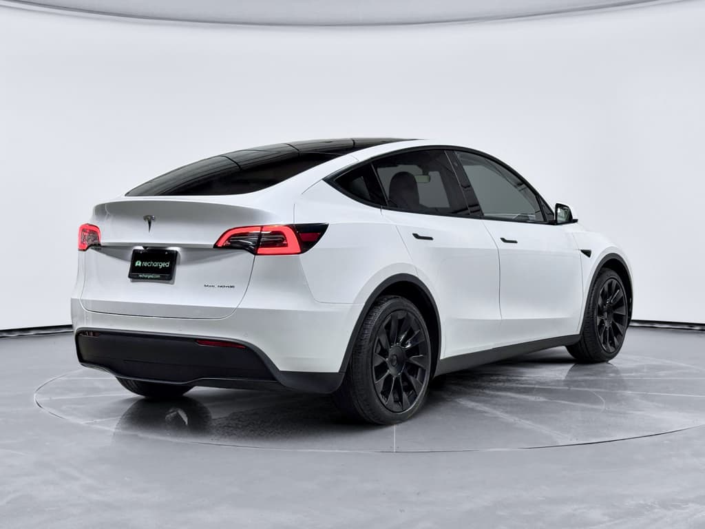 2020 Tesla Model Y view 3