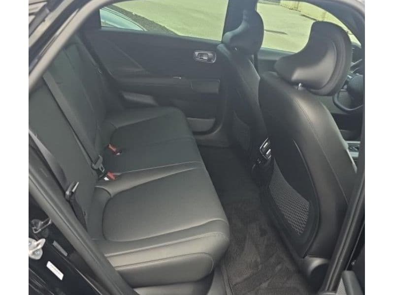 2023 Hyundai IONIQ 6 view 6
