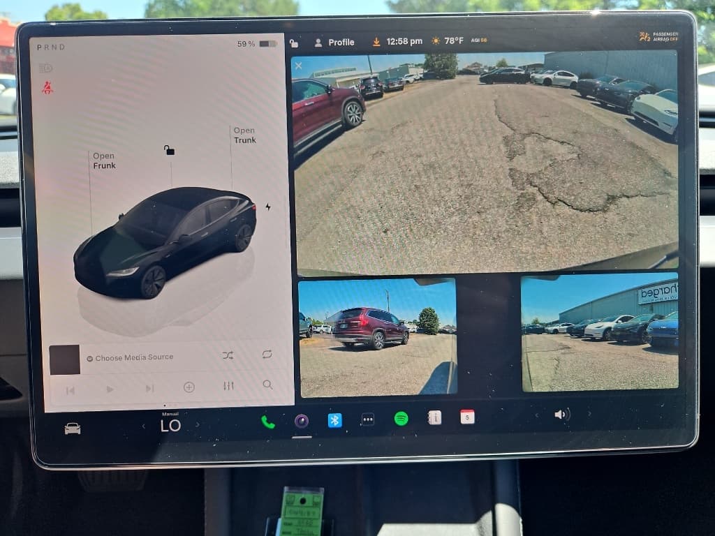 2025 Tesla Model 3 view 14