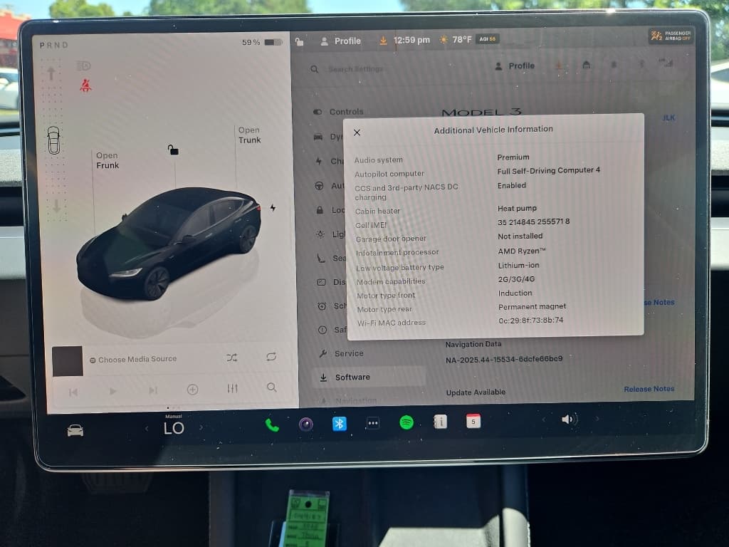 2025 Tesla Model 3 view 11