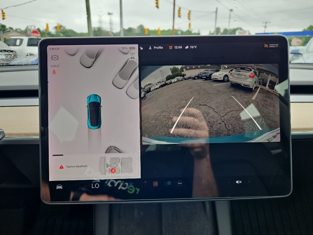 2021 Tesla Model 3 view 13