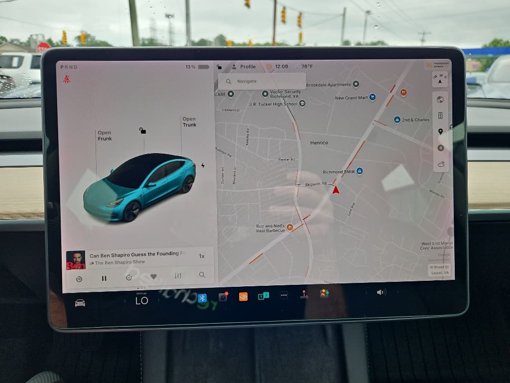 2021 Tesla Model 3 view 11