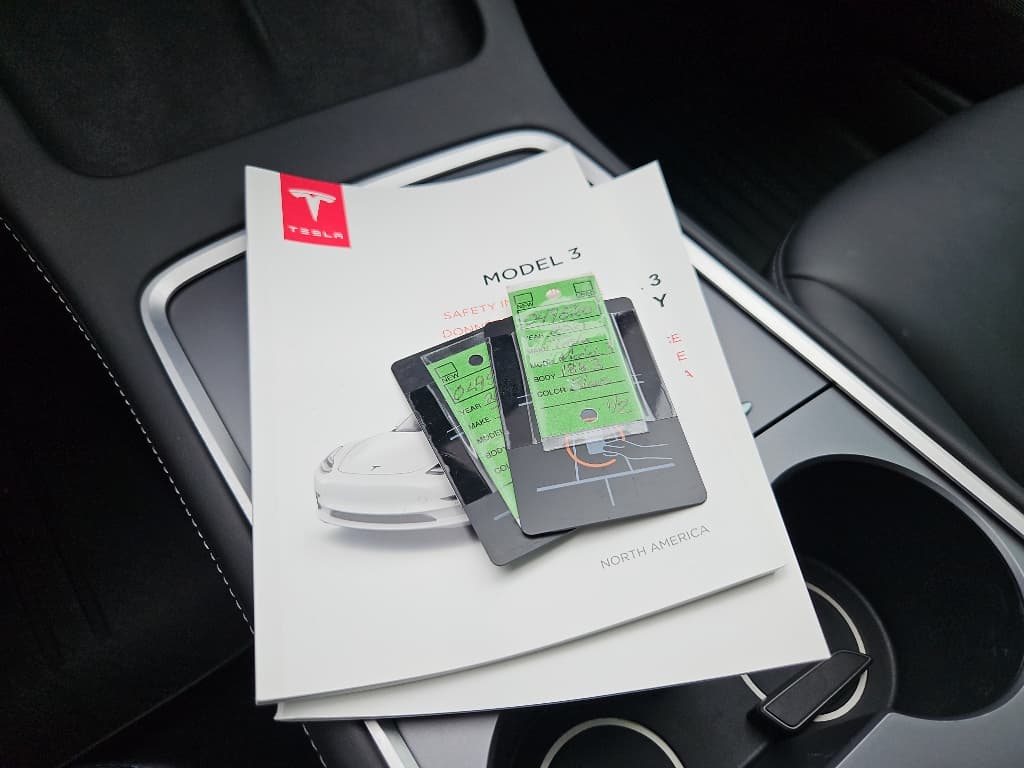 2021 Tesla Model 3 view 18