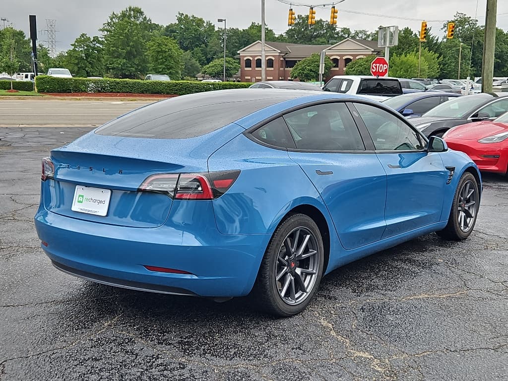 2021 Tesla Model 3 view 3