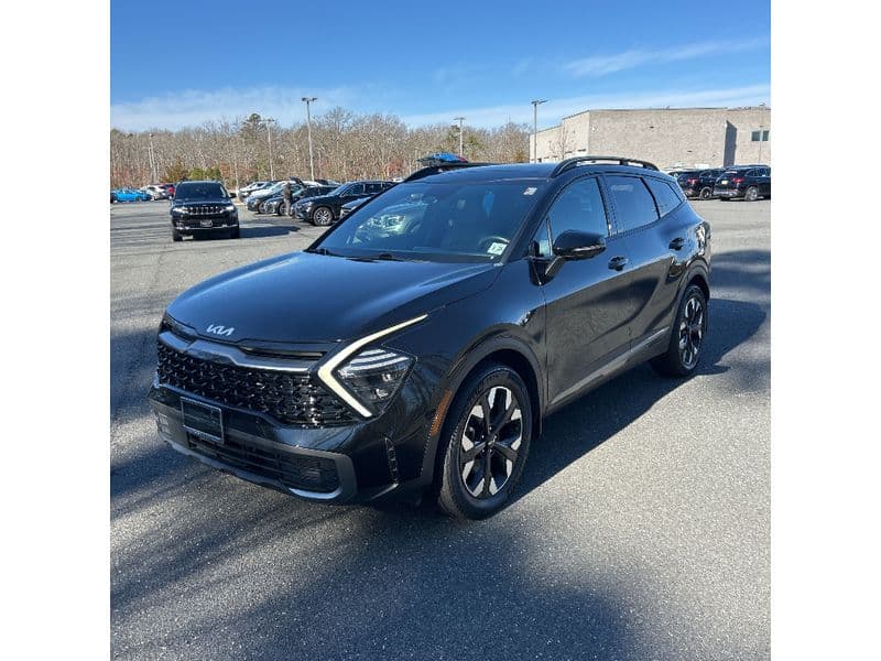 2023 Kia Sportage PHEV view 1