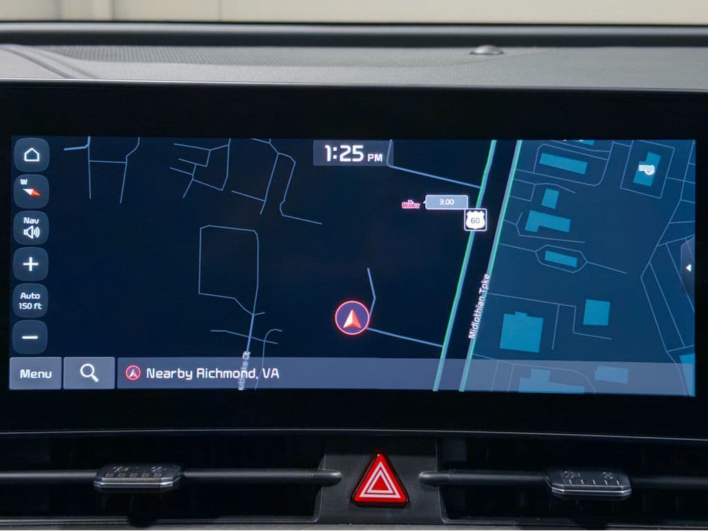 2023 Kia Sportage PHEV view 13