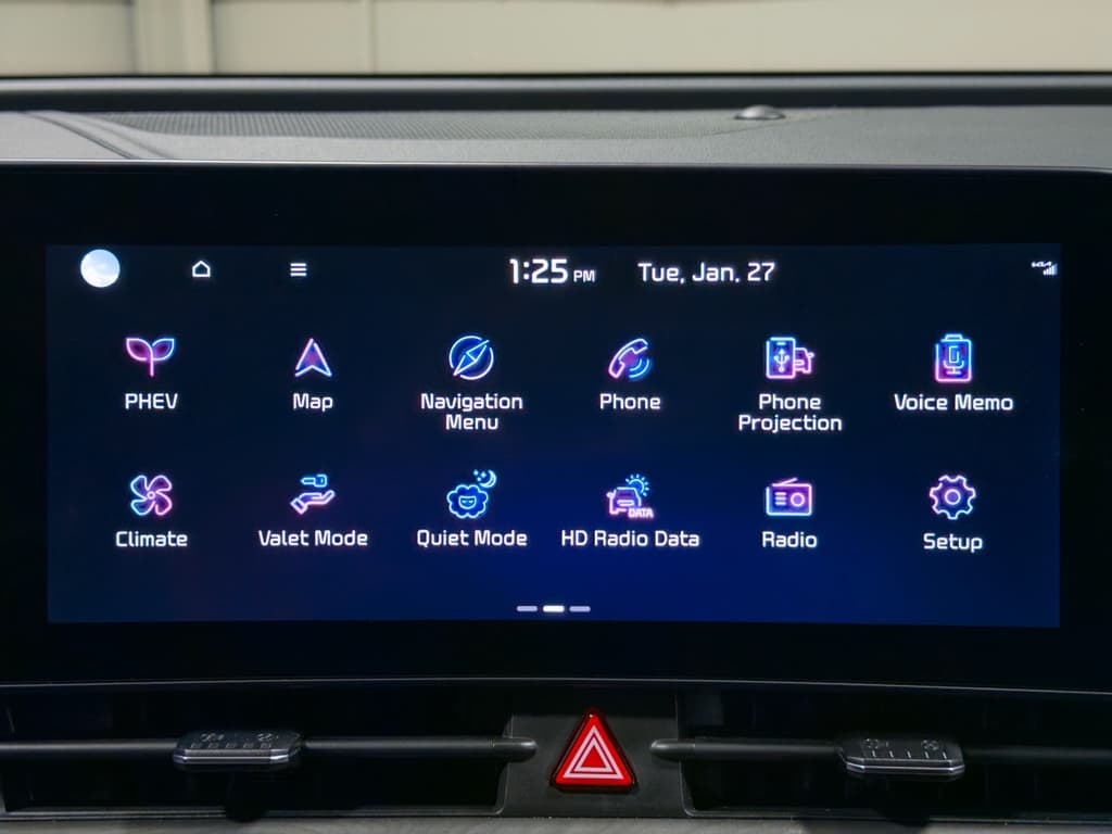 2023 Kia Sportage PHEV view 12