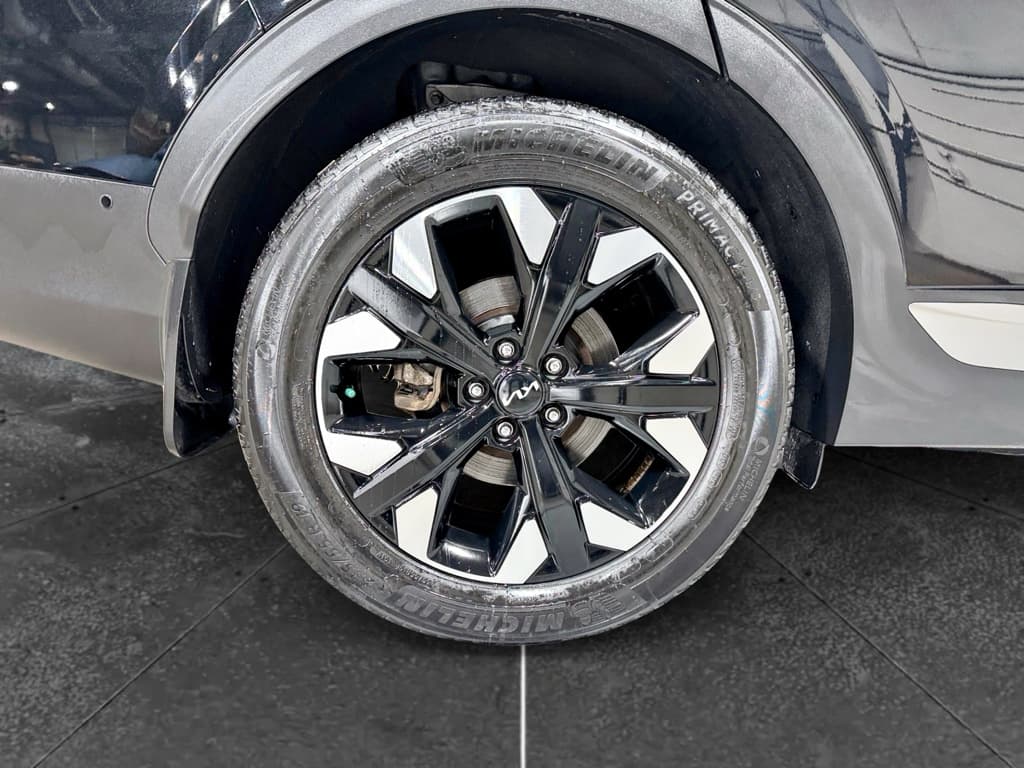 2023 Kia Sportage PHEV view 37