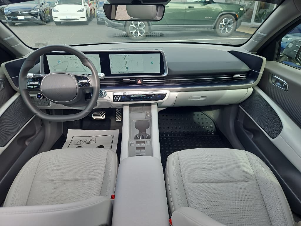 2023 Hyundai IONIQ 6 view 19