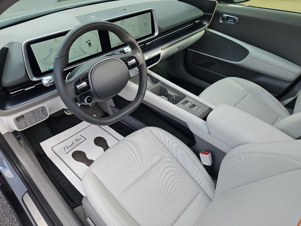 2023 Hyundai IONIQ 6 view 20