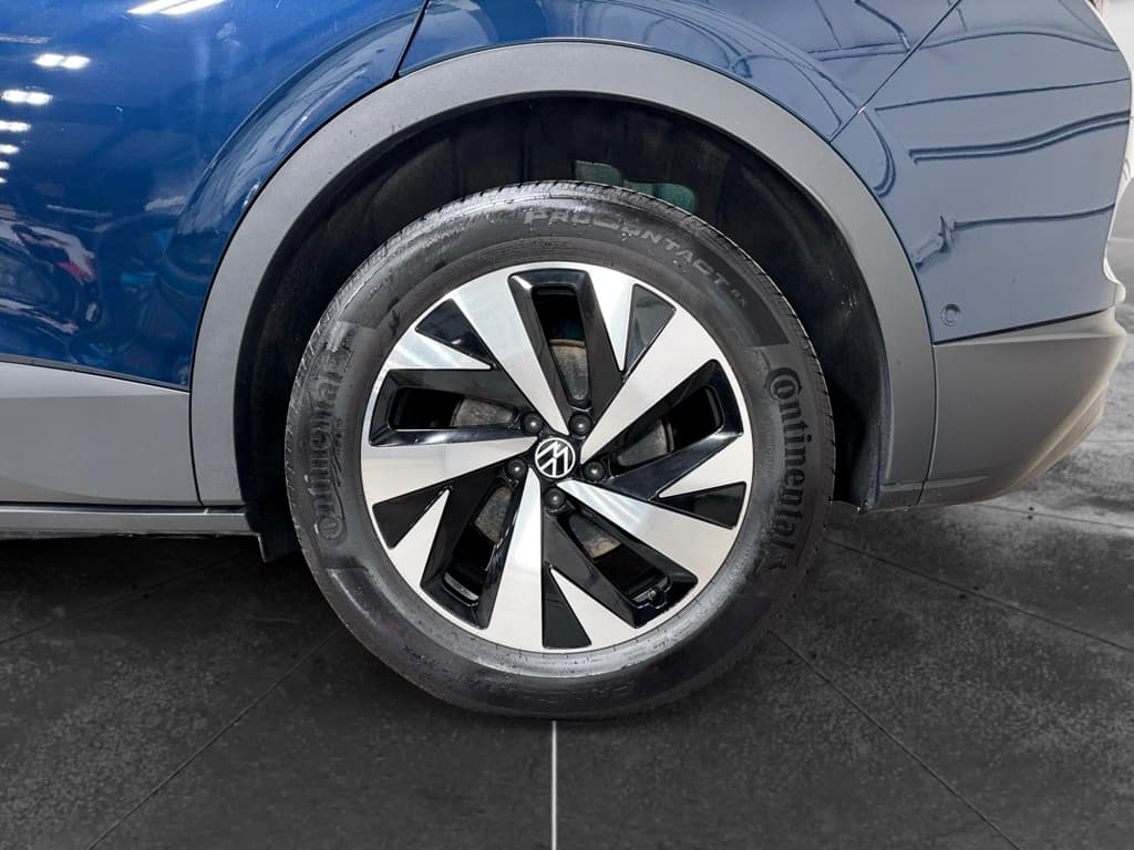 2023 Volkswagen ID.4 view 30
