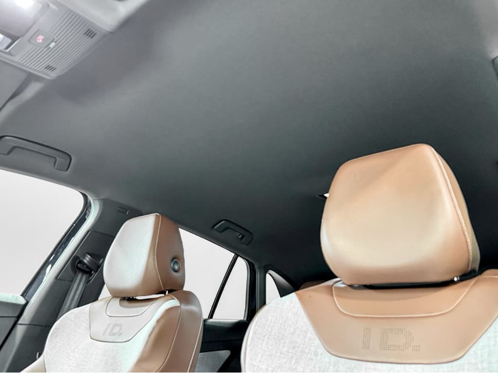 2023 Volkswagen ID.4 view 23