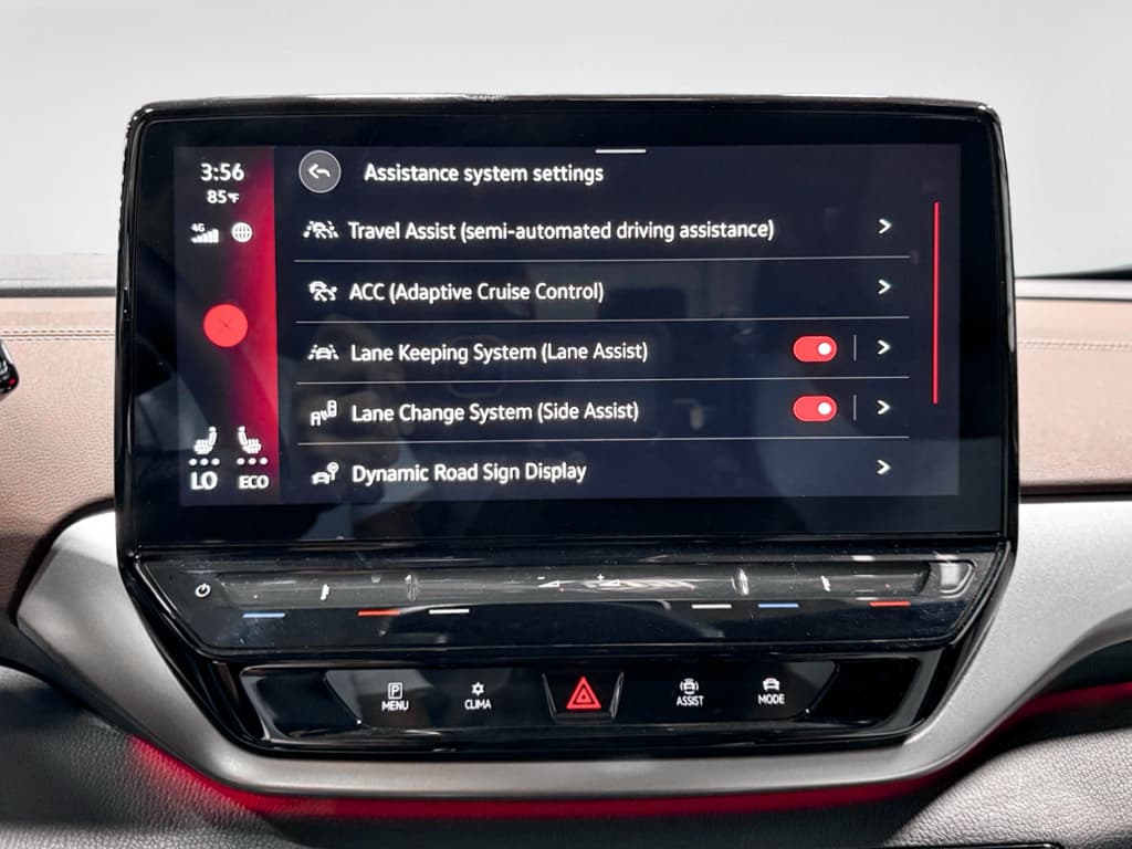 2023 Volkswagen ID.4 view 12