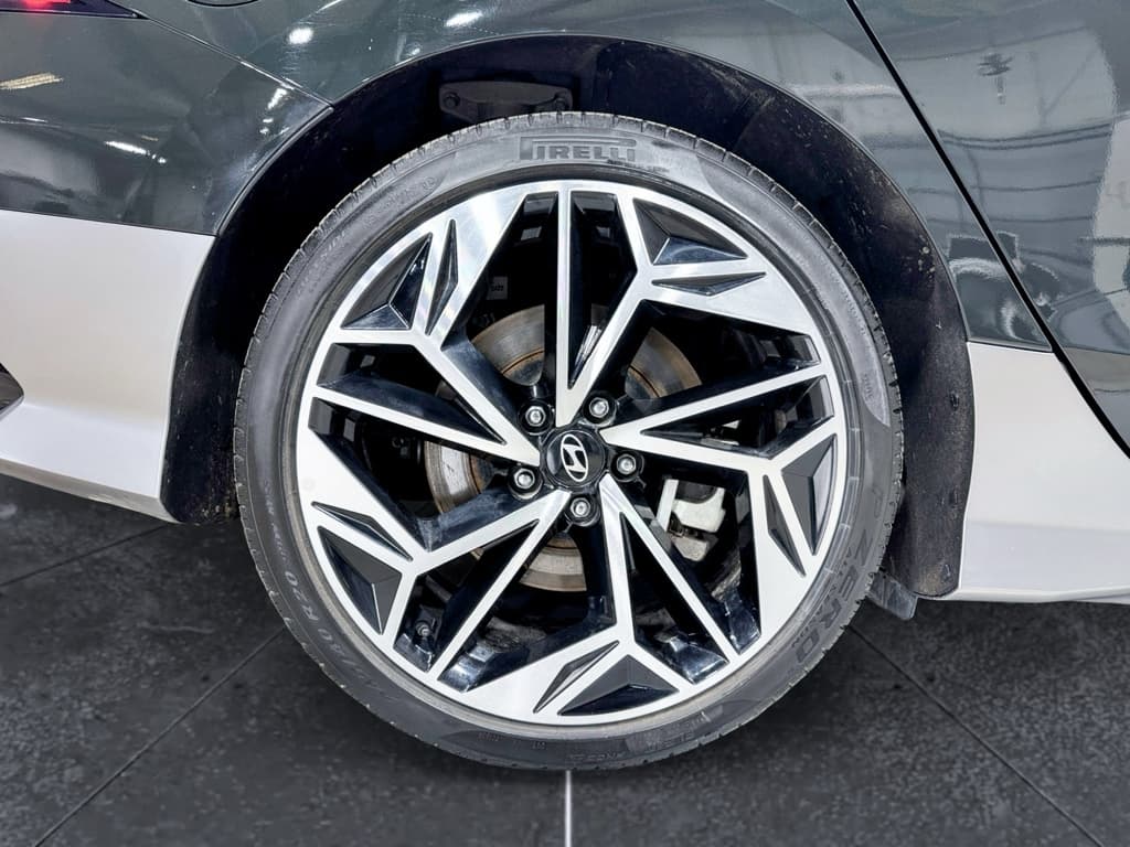 2023 Hyundai IONIQ 6 view 38