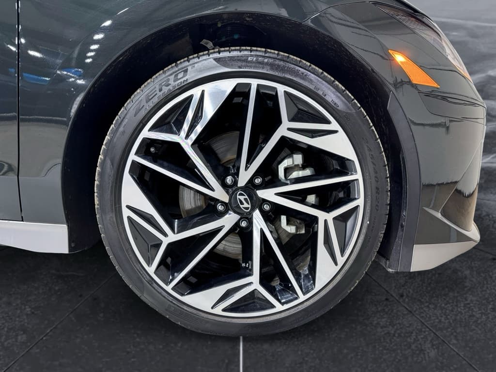 2023 Hyundai IONIQ 6 view 36