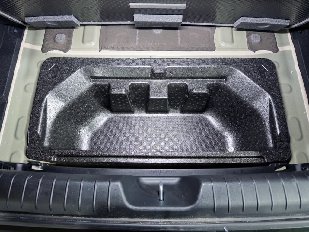 2023 Hyundai IONIQ 6 view 29