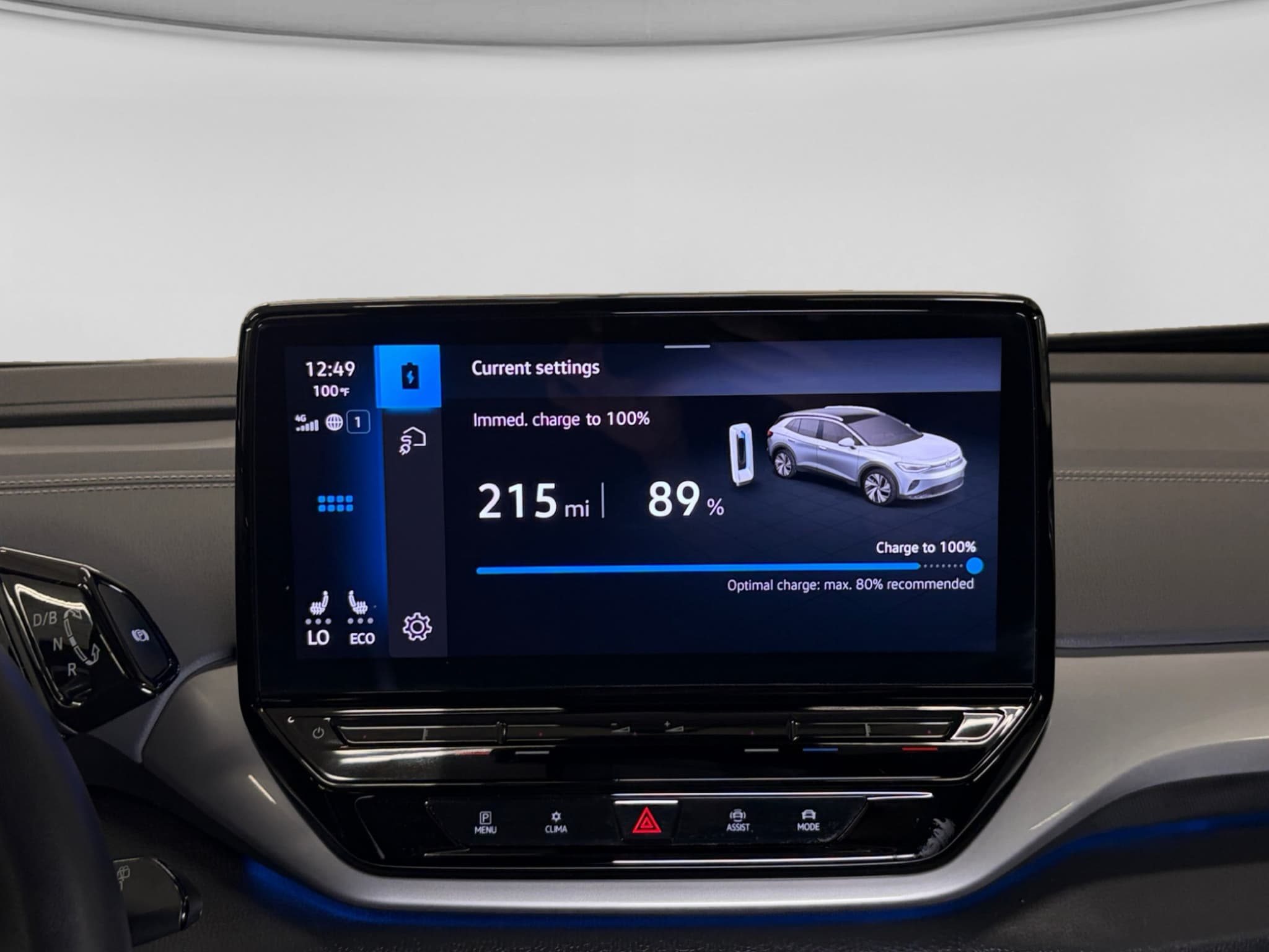 2023 Volkswagen ID.4 view 10