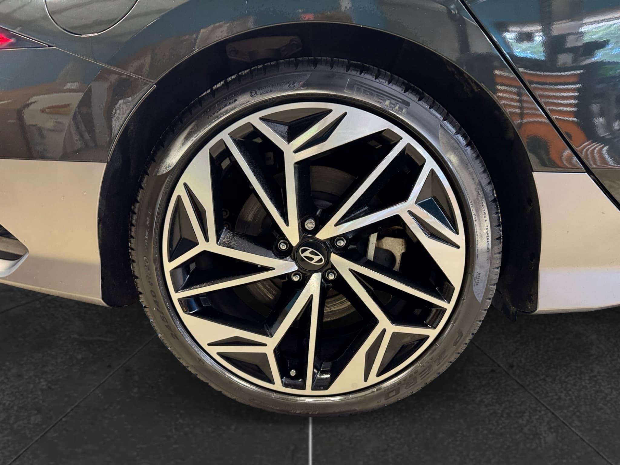 2023 Hyundai IONIQ 6 view 33