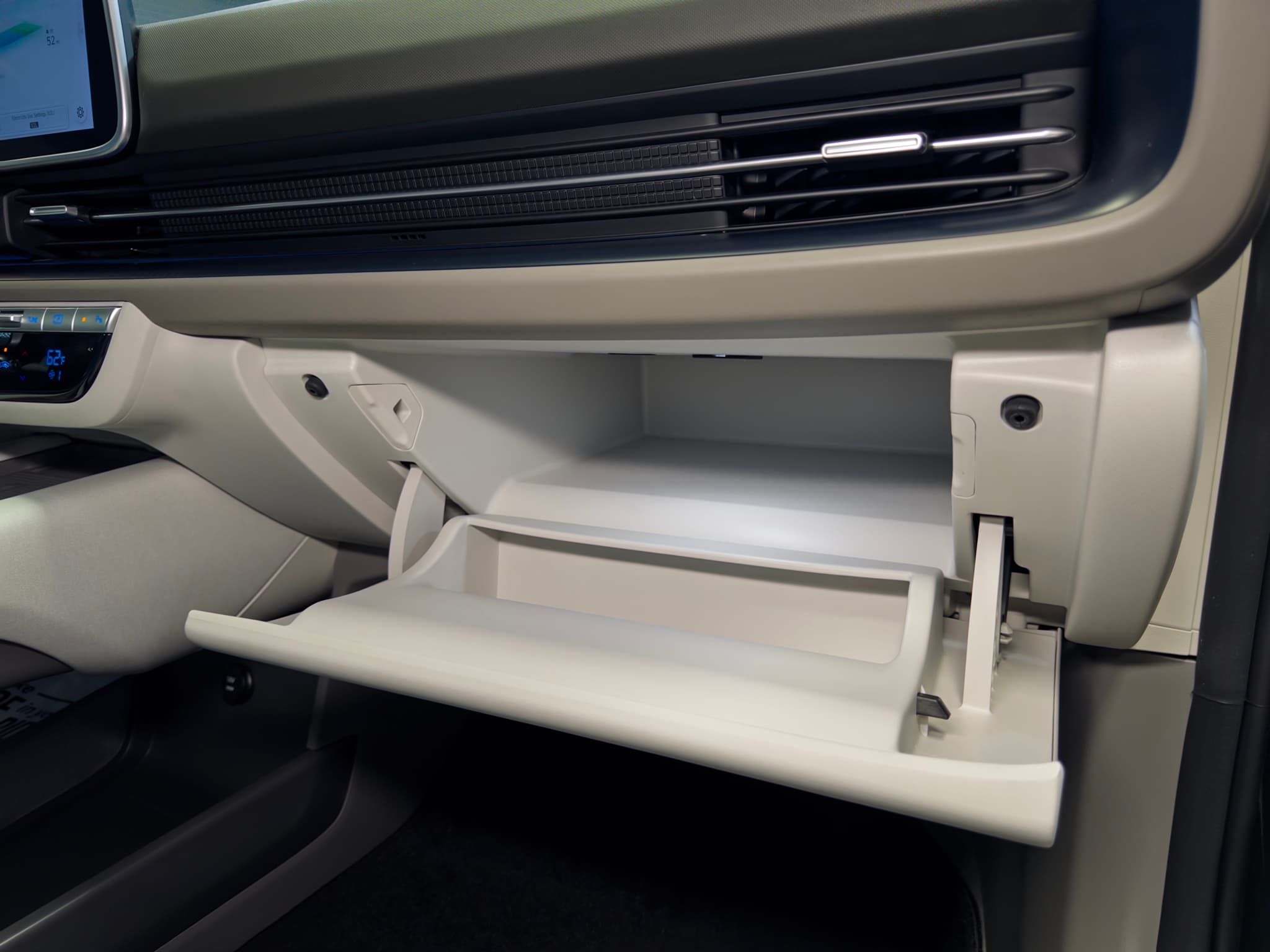 2023 Hyundai IONIQ 6 view 20