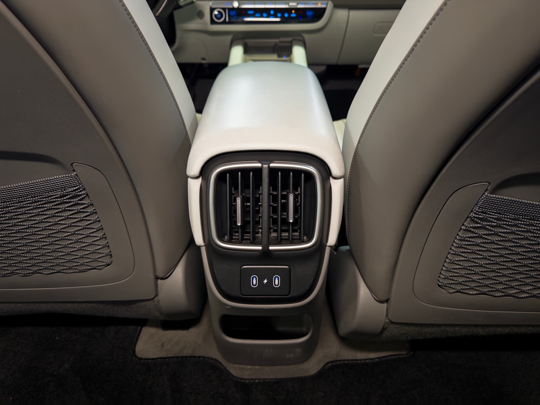 2023 Hyundai IONIQ 6 view 21