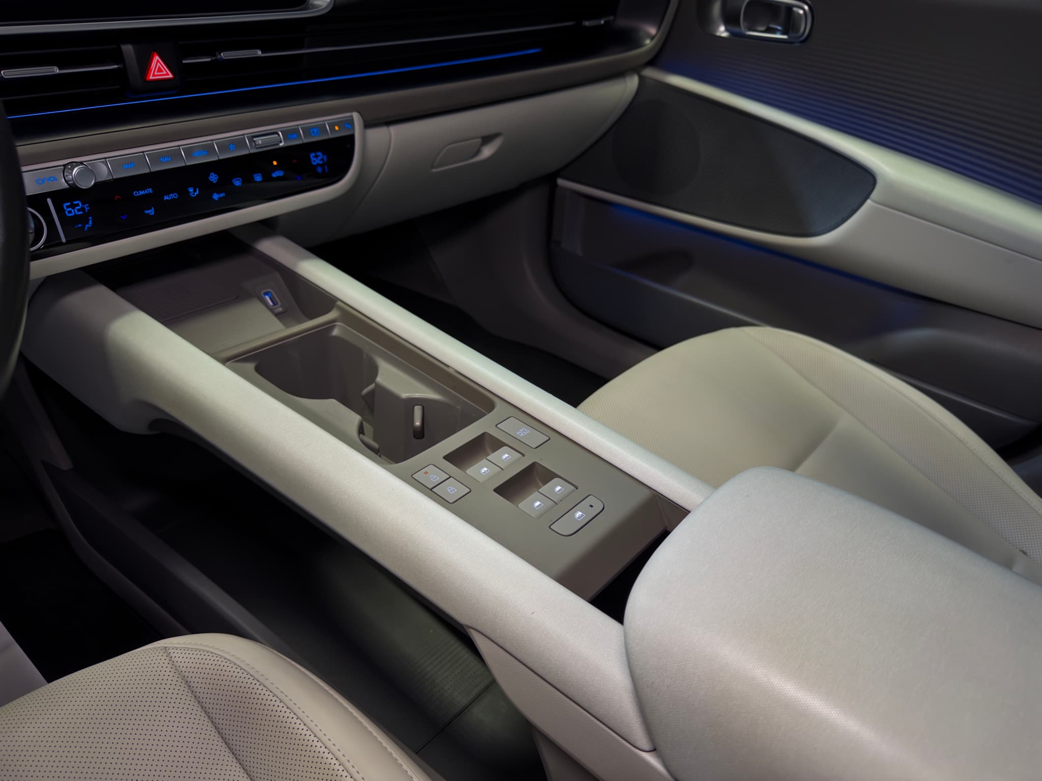 2023 Hyundai IONIQ 6 view 19
