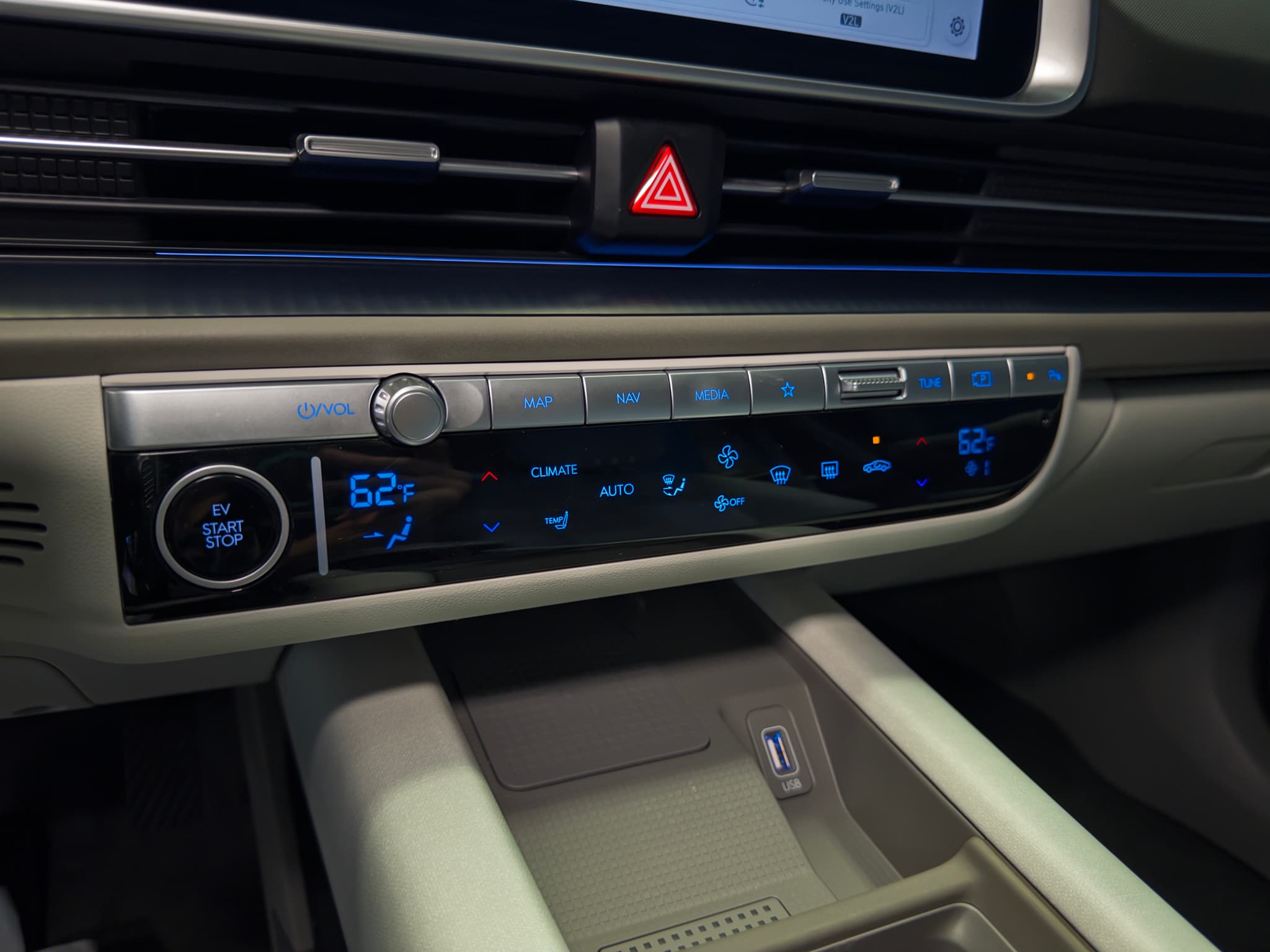 2023 Hyundai IONIQ 6 view 15