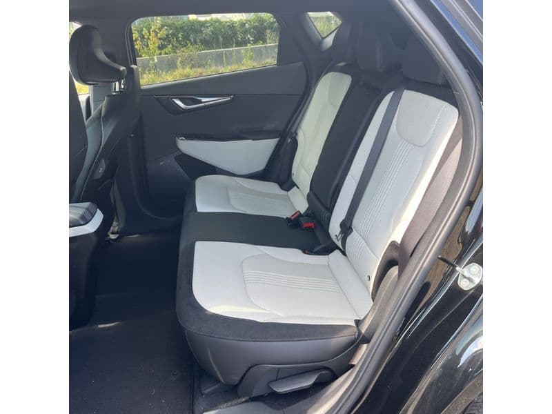 2022 Kia EV6 view 6