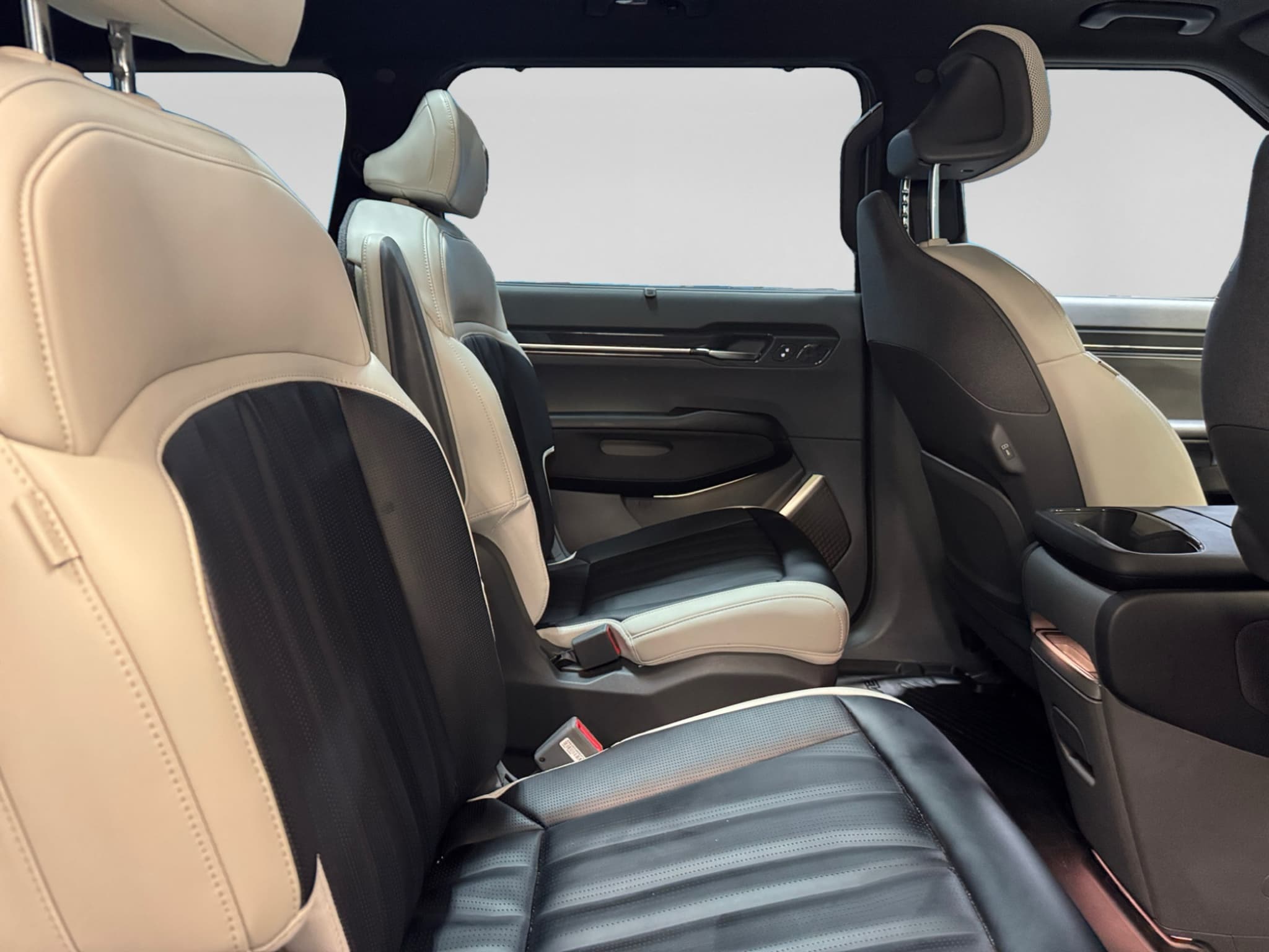 2024 Kia EV9 view 22