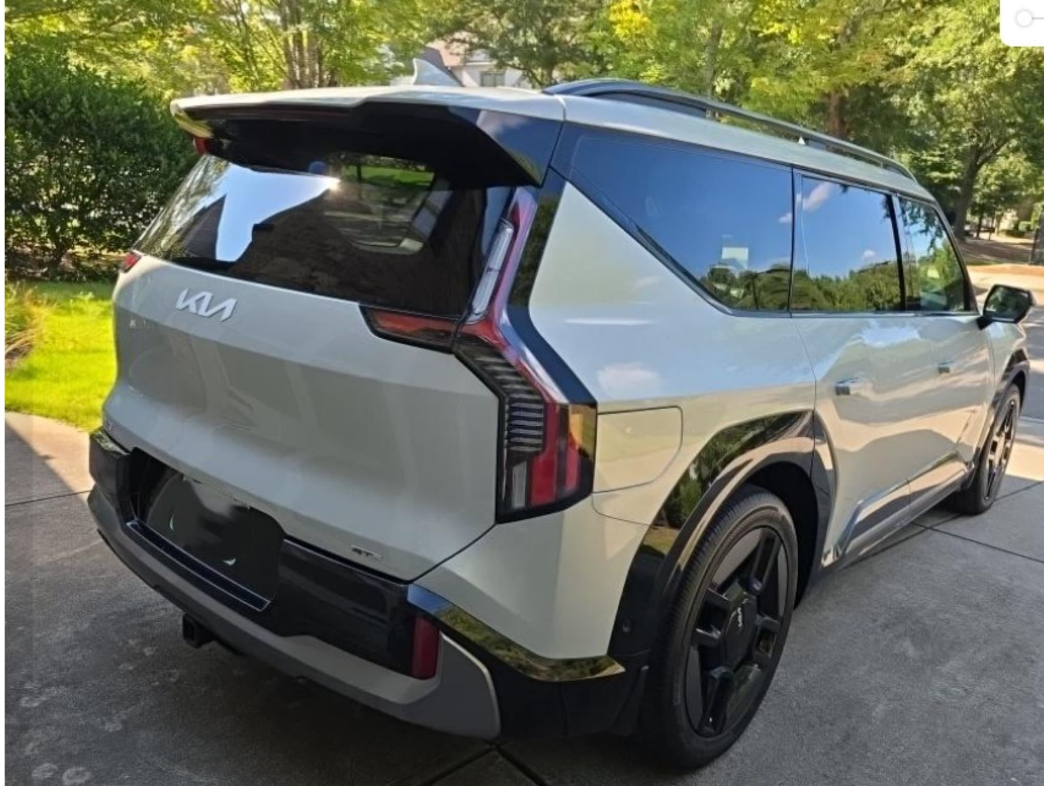 2024 Kia EV9 view 4
