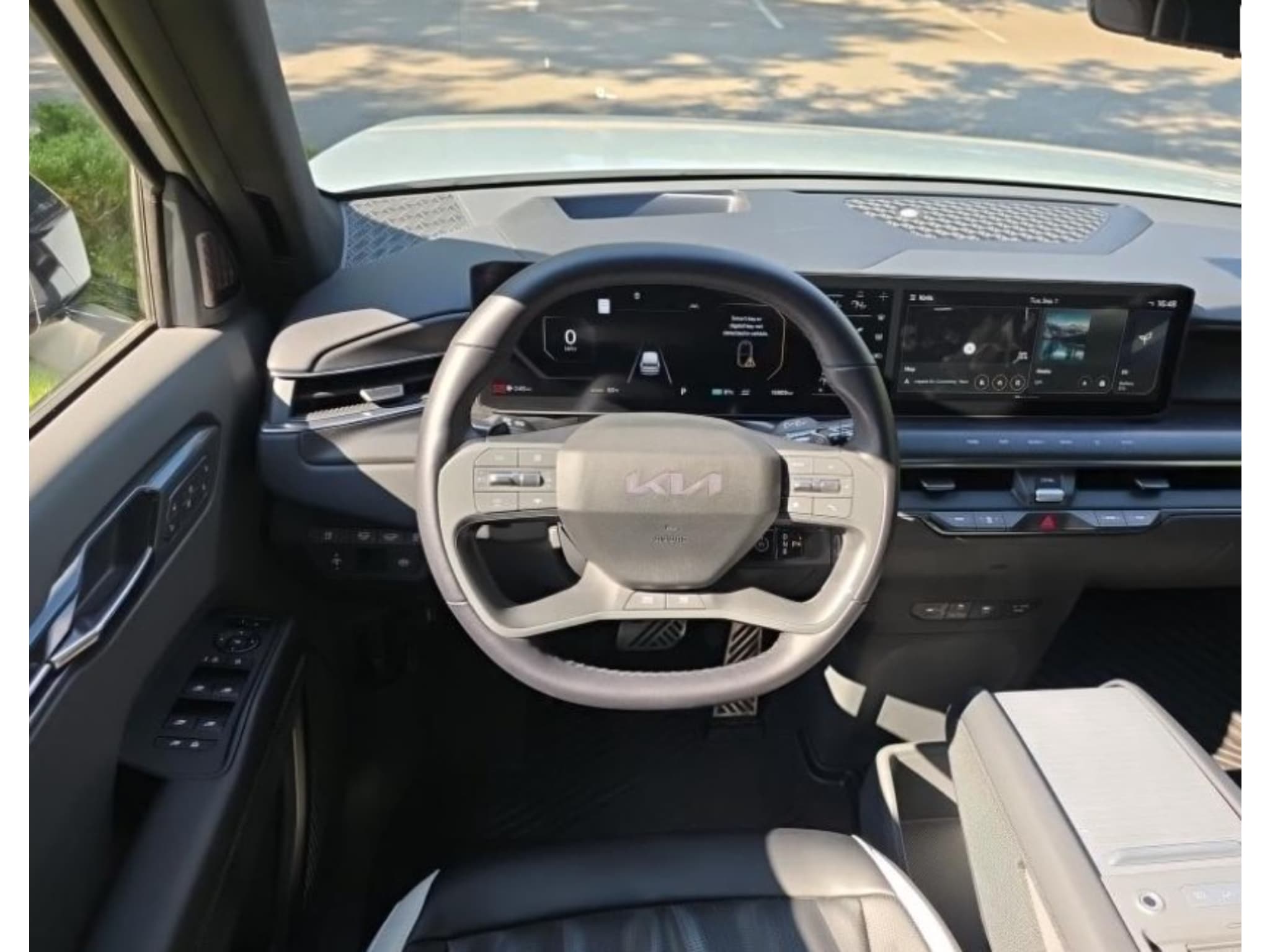 2024 Kia EV9 view 6