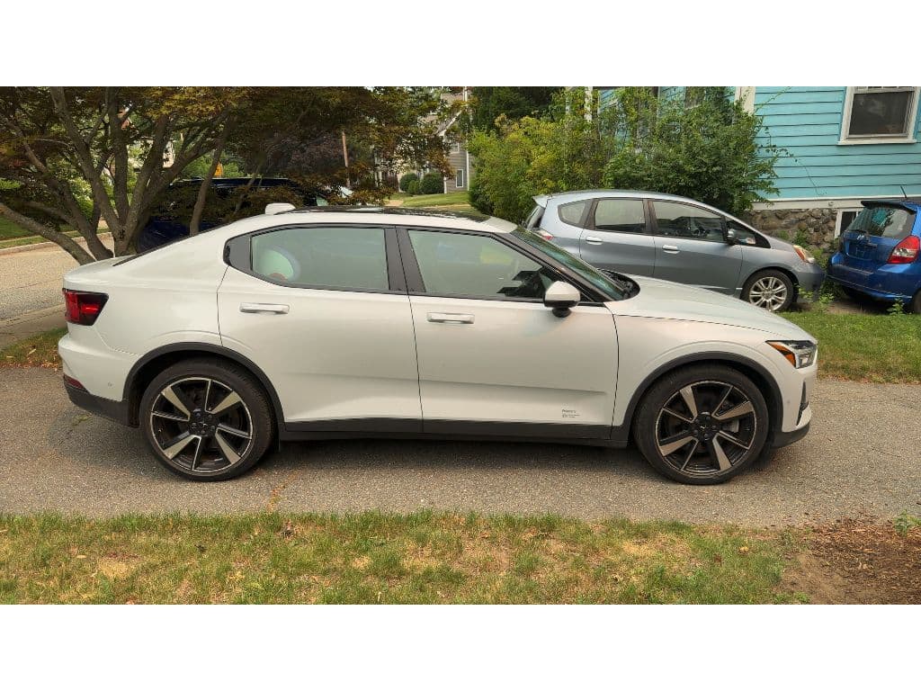 2022 Polestar Polestar 2 view 3