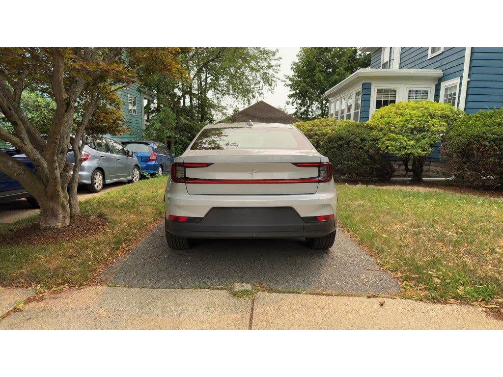 2022 Polestar Polestar 2 view 4