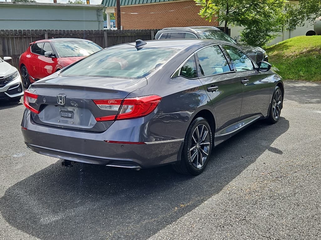 2021 Honda Accord view 3
