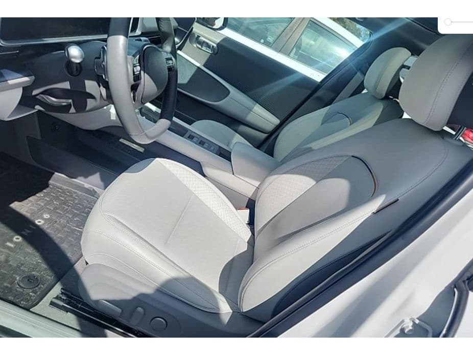 2023 Hyundai IONIQ 6 view 5