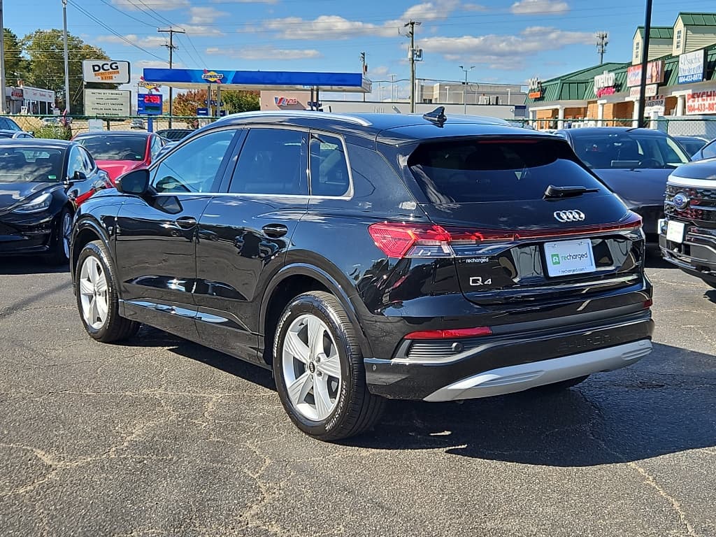 2022 Audi Q4 e-tron view 2