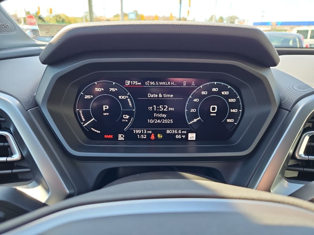 2022 Audi Q4 e-tron view 11