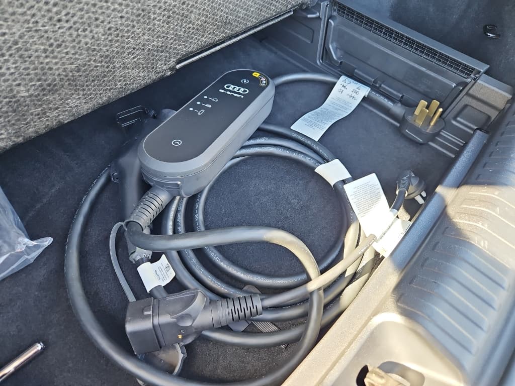 2022 Audi Q4 e-tron view 6